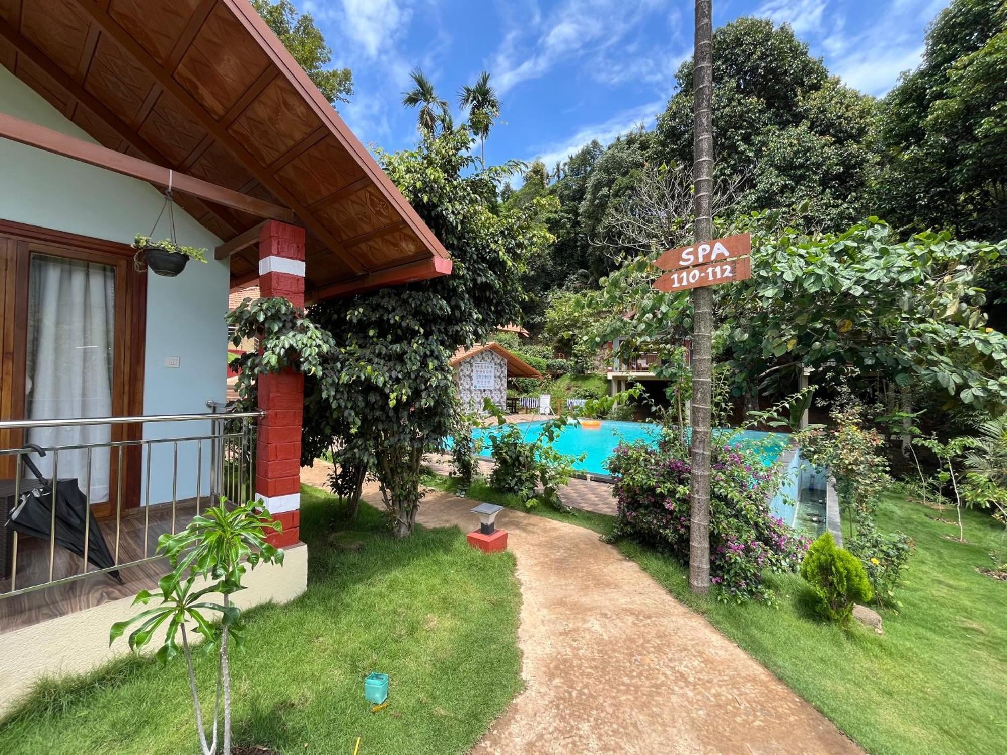 Hill Crest Resort - Coorg Tulsa Exterior foto